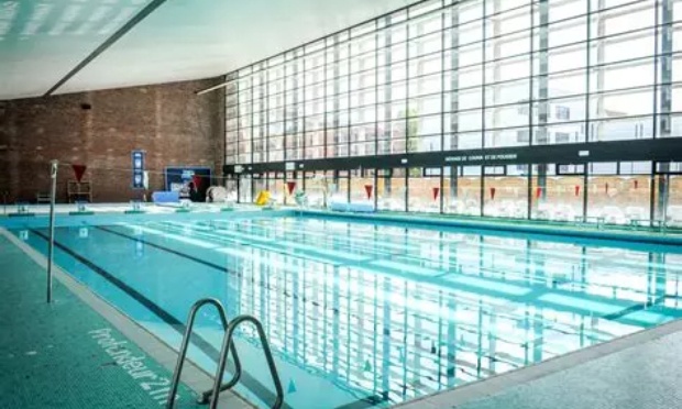 Pétition pour la construction d'une piscine au Lion d'Angers