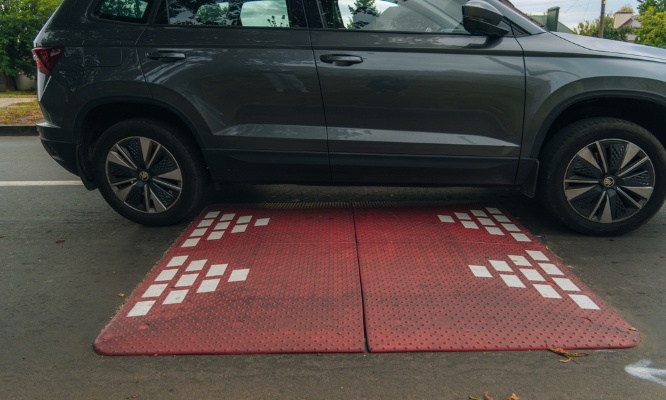 Pour la mise en place de mesures afin de faire ralentir les véhicules dans la Grand Rue de Montricoux