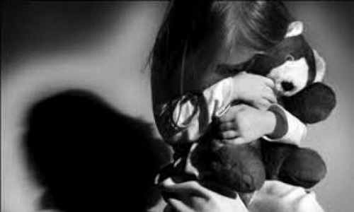 Condamnation pour les magistrats qui ne respectent pas la loi et détruisant 2 vies.