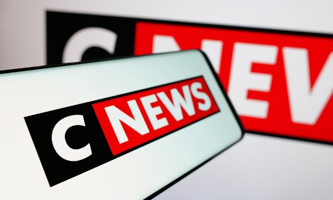 Pour la démission immédiate de Jean-Marc Morandini : soutien à Sonia Mabrouk