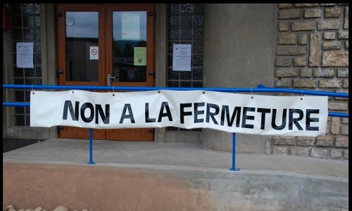 Non à la fermeture d'une classe à l'école de Doucier