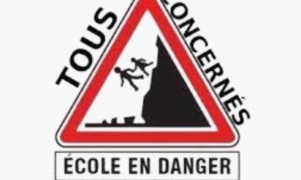 Non à la fermeture de classe à l'école les colibris du Born !