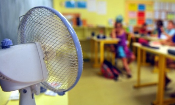 Pour des écoles fraîches et un budget éducatif digne