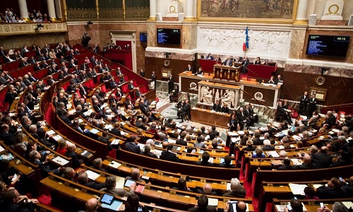 Pour une transparence totale sur l'emploi des attachés parlementaires