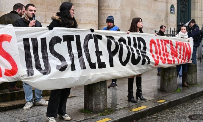 Justice pour Quentin : Pour l'interdiction des groupuscules d'extrême gauche violents.