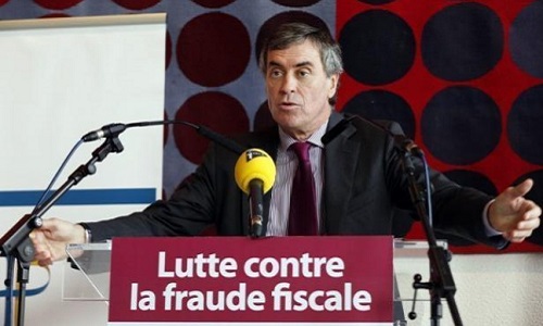 Stop aux abus financiers des hommes politique