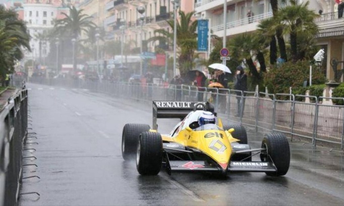 Pour des ralentisseurs efficaces rue de la gare à Villance