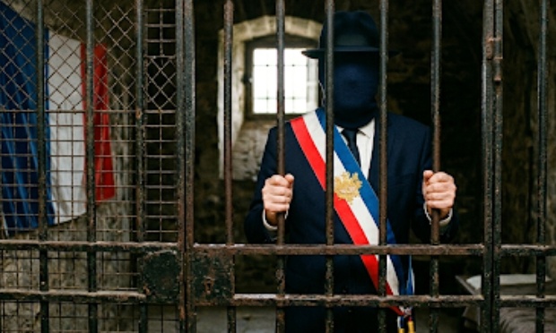 Pour l'obligation d'un casier judiciaire vierge pour les élu·es