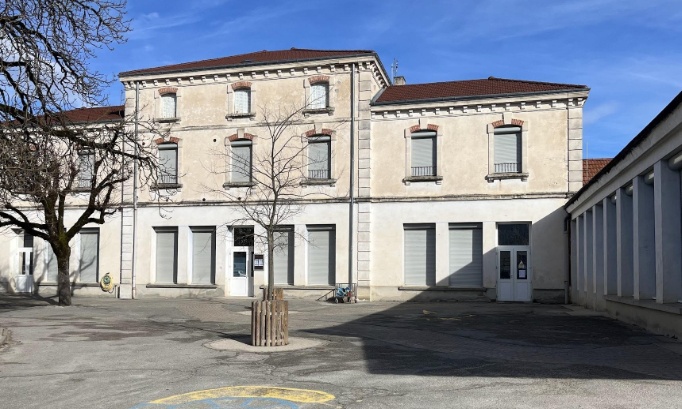 NON à la fermeture de classe à l'Ecole maternelle Marie Carpantier !