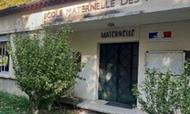 Les parents d'élèves contre la fermeture d'une classe à l'école maternelle des Alyscamps