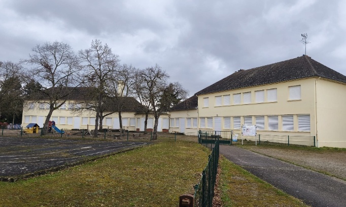 Mobilisons-nous contre la fermeture d’une classe à l’école maternelle Jean Macé à Moulins