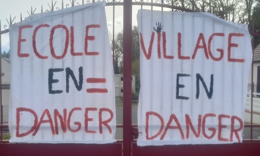 Mobilisation à Chiry-Ourscamp pour sauver une classe