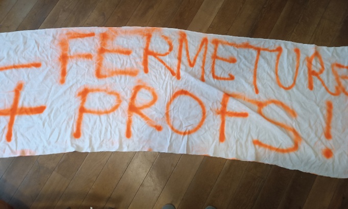 Pétition contre la fermeture d’une classe à l’école primaire !