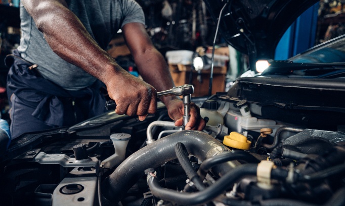 Stop aux mécaniciens de rue
