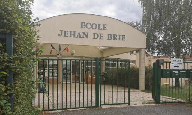 NON à la fermeture d’une classe élémentaire à la rentrée 2026 : protégeons l’avenir de nos enfants !