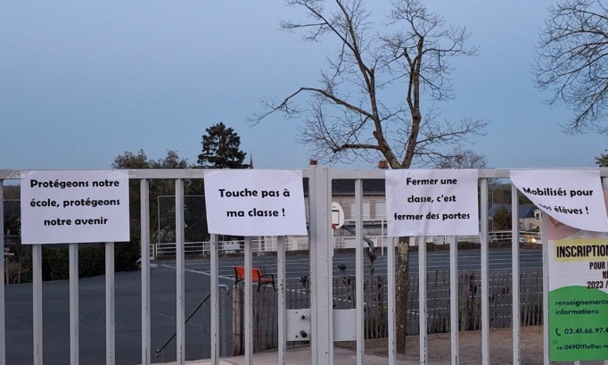 Stop à la fermeture de la classe de notre école primaire
