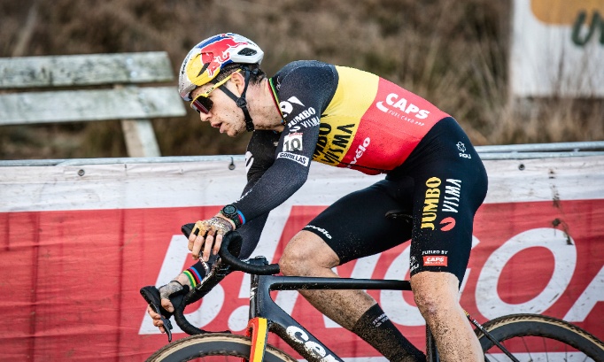 Pour une célébration historique de Wout van Aert sur la Grand-Place de Bruxelles !