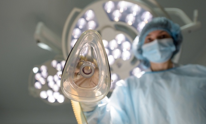 Obligation de caméras pendant les opérations sous anesthésie générale