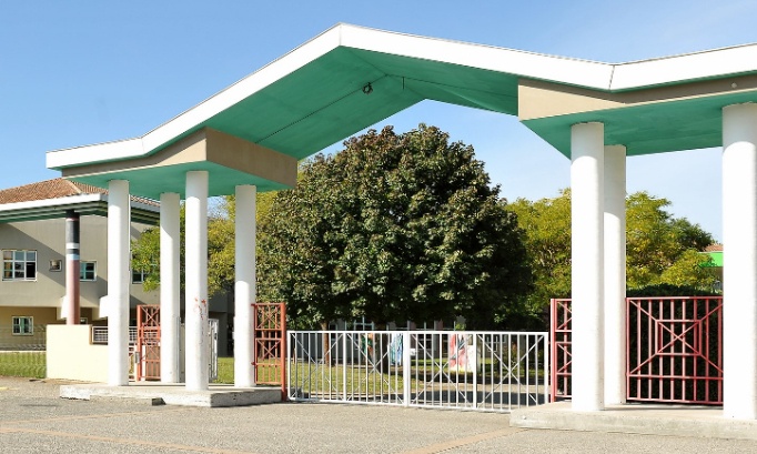 Contre la suppression d'une classe de 5&egrave;me au coll&egrave;ge Ali&eacute;nor d'Aquitaine