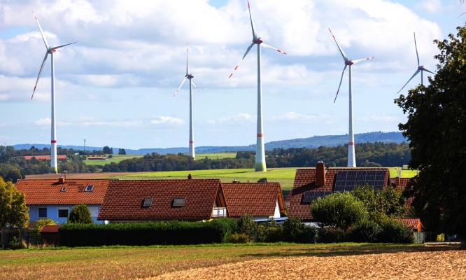Interdisez l'implantation d&rsquo;&eacute;oliennes &agrave; proximit&eacute; des habitations, zones r&eacute;sidentielles et rurales
