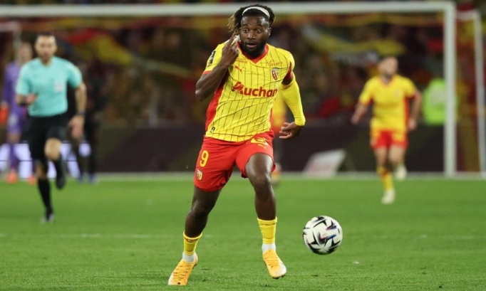 Pour que Allan Saint-Maximin reste au RC Lens d&egrave;s maintenant