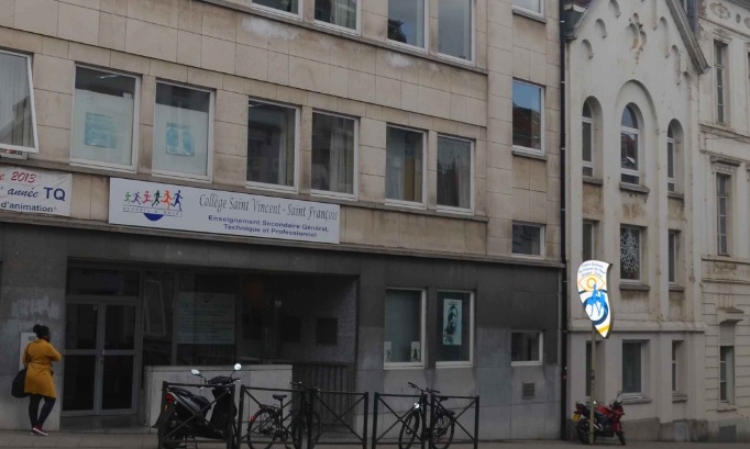 Appel des élèves aux professeurs : rejoignez le mouvement de grève + annulation des examens de fin d’année