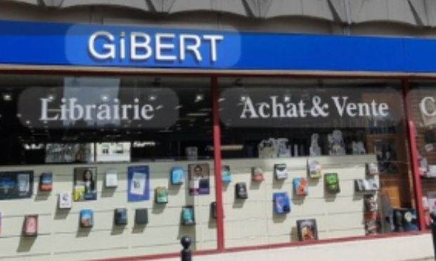 On veut garder Gibert Joseph au centre ville d'Évreux
