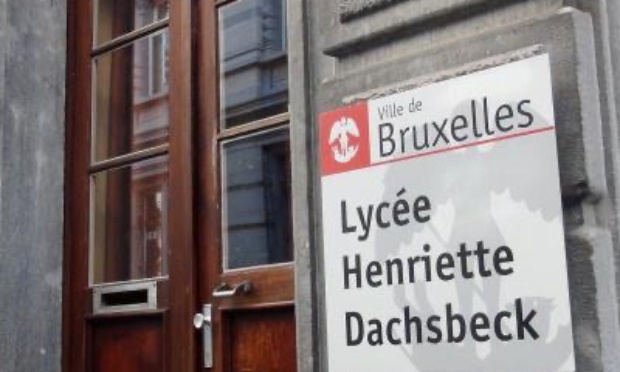 Pour l'annulation immédiate des examens au lycée Henriette Dachsbeek et réussite générale