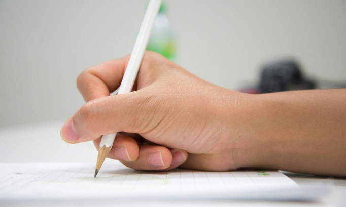 Annulation des examens à l’athénée Émile Bockstael