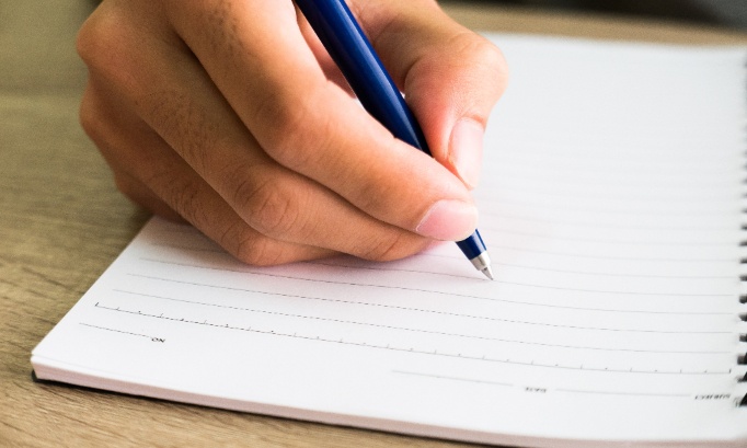 Pour l&rsquo;adaptation des examens selon le travail annuel des &eacute;l&egrave;ves