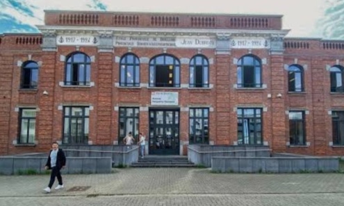 Pour la suppression des examens &agrave; l'Ath&eacute;n&eacute;e Marguerite Yourcenar maintenant