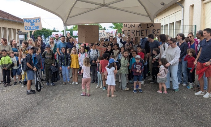 Non &agrave; la fermeture de classe