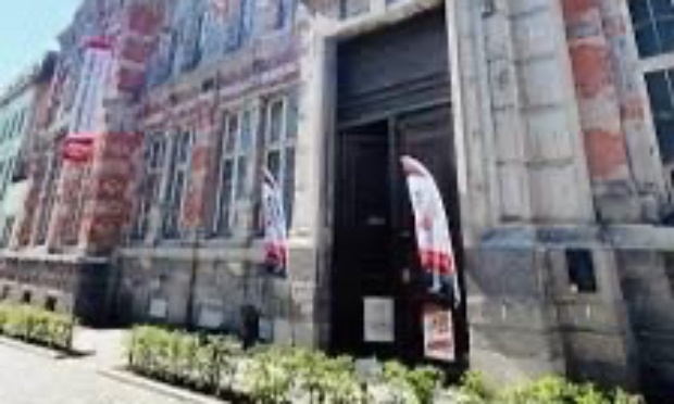Annulez les examens de fin d'année à l'Athénée Royale Mons