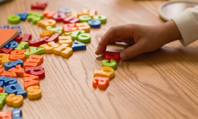 Pour le remplacement immédiat de l'enseignante à l'école maternelle Anatole France à Toulouse !