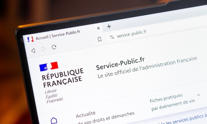 Pour des services publics accessibles, dignes et proches de tous