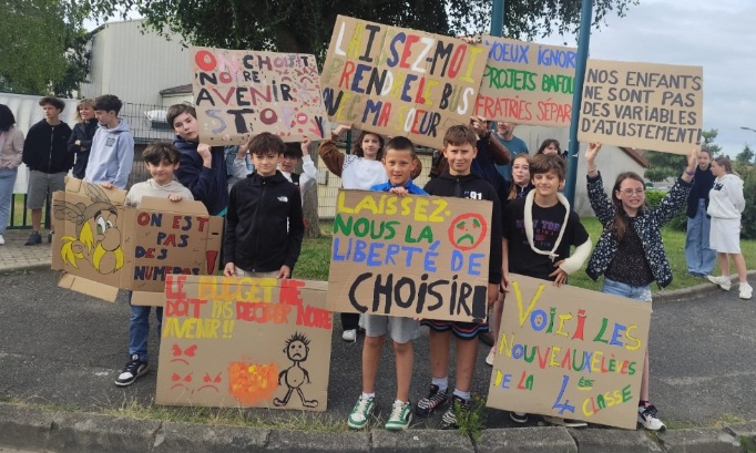 Contestation de l'affectation des &eacute;l&egrave;ves de CM2 de l'&eacute;cole de Saint-M&eacute;dard-en-Forez
