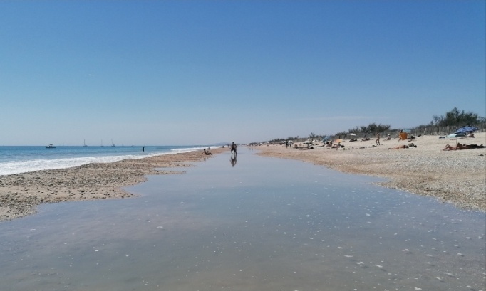 Non à l’interdiction du naturisme sur la plage du Prévost