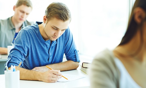 Non à la fermeture du Centre d’Information et d’Orientation de Saint-Louis