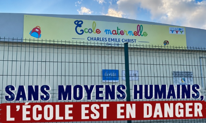 Pour l’école maternelle, maintenons les postes d’ATSEM et contrats PEC