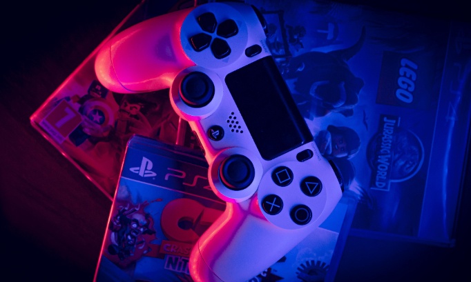 Touche pas à ma boîte ! Pour le maintien des jeux vidéo au format physique : laissez-nous le choix !