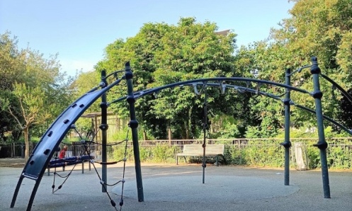 Demande de fermeture nocturne de l’aire de jeux du parc Francois Mitterrand