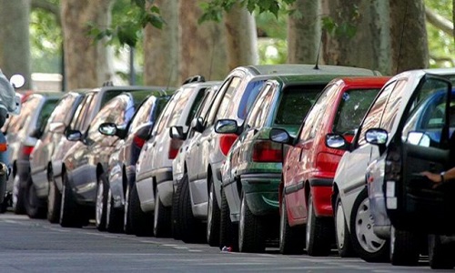 Stationnement gênant et dangereux !