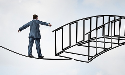 Messieurs les politiques, abordez les vrais sujets.