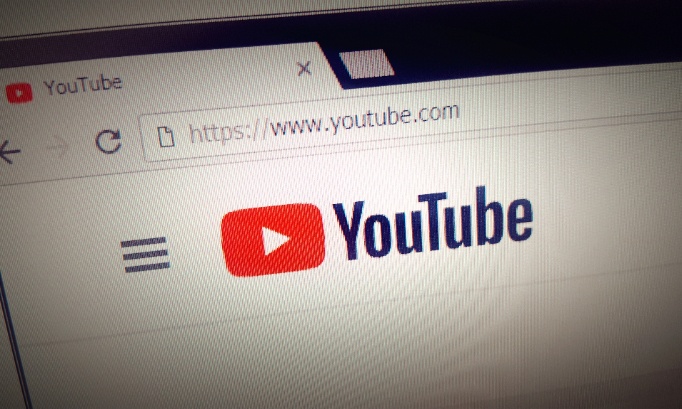 Pour que Bubefly poursuive ses vlogs tout l'été sans interruption