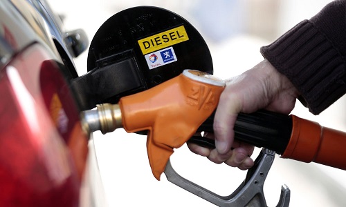 Contre la guerre acharné sur les moteurs diesel