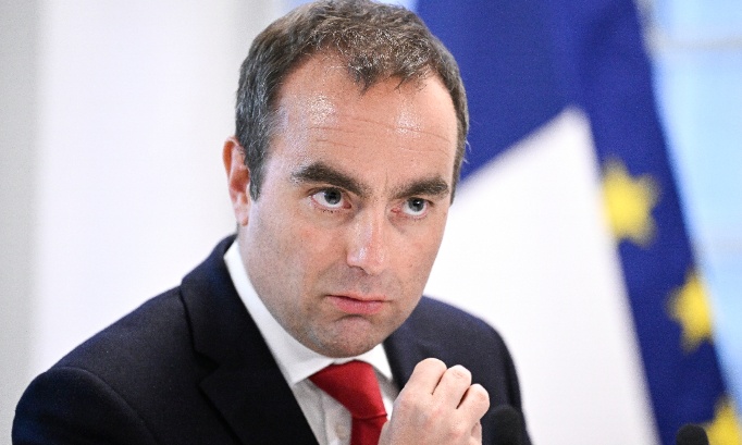 Entendez-nous ! Pour que ce message soit envoyé à Sébastien LECORNU sur les réseaux sociaux ! Objectif 1 million de messages ! !