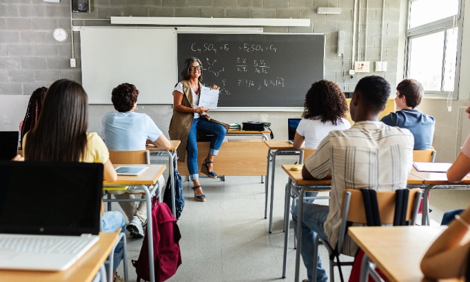 Amélioration des conditions de travail au lycée Rotrou