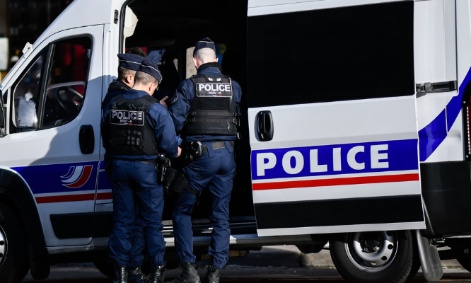 Stop aux abus de pouvoir de la police à Remiremont maintenant