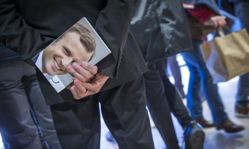 Pour que les élus socialistes soutenant Emmanuel Macron quittent le Parti Socialiste