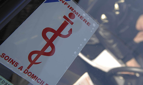 Contre les menaces et le racket de l'ordre infirmier